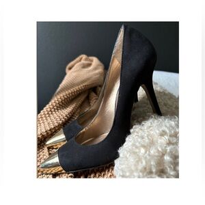 Jessica Simpson black and gold stilettos pumps shoes